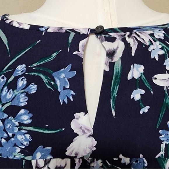 Loft   Beautiful women's top  size xl  p5 - Picture 9 of 15